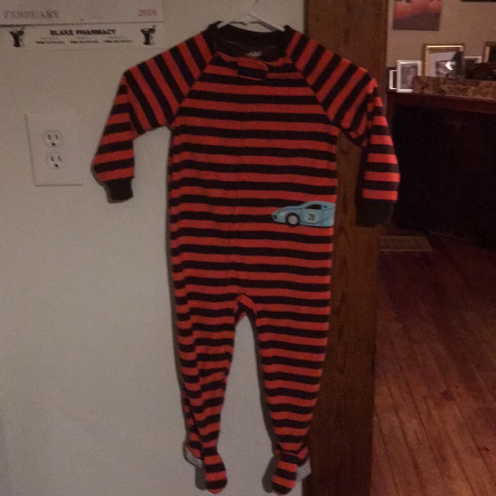 Boys toddler sleeper new barely worn